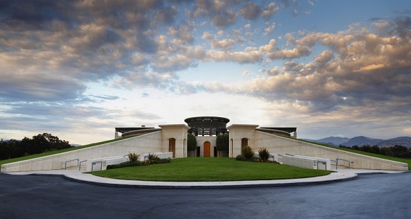 Опус Уан 2010 (Opus One 2010) Опус Уан 2010 (Opus One 2010) — изображение 2