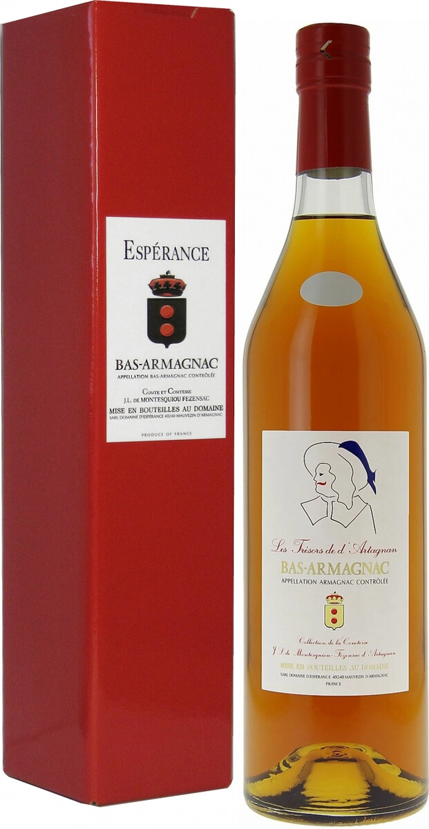 Домен д'Эсперанс Сокровища д'Артаньяна Ба-Арманьяк 1979 в п/у (Domaine d'Esperance Les Tresors de d'Artagnan Bas-Armagnac 1979 in g/b) Домен д'Эсперанс Сокровища д'Артаньяна Ба-Арманьяк 1964 в п/у (Domaine d'Esperance Les Tresors de d'Artagnan Bas-Armagnac 1964 in g/b)